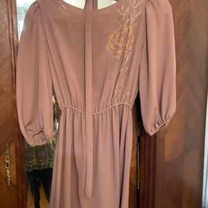 Elegant Mauve Dress with Floral Embroidery